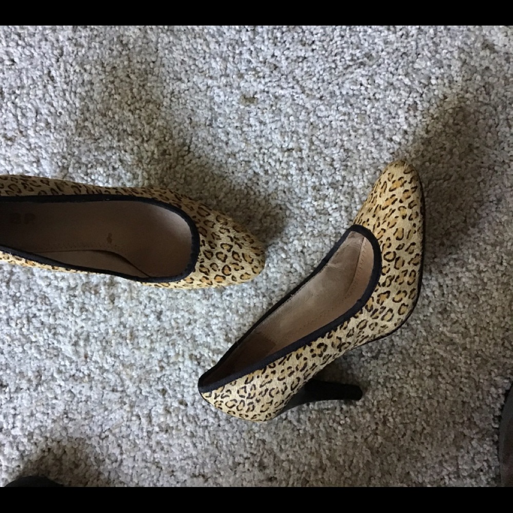 Women’s shoes
